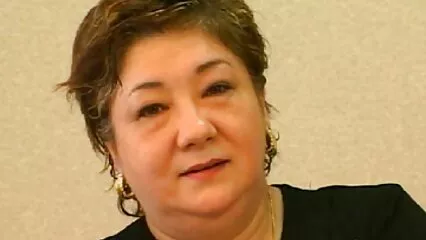 Inserito il pene nella figa bagnata della ragazza vecchie puttane video per tutta la lunghezza in onore del suo compleanno.