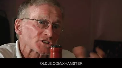 Scopa con un bbw. nonne porche video