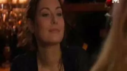 La donna di colore con un bel corpo Sarah Banks scopa con vecchie porche nude un vicino feticcio.