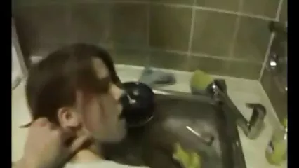Erotismo vecchie italiane porche molto eccitante con donne stronze.