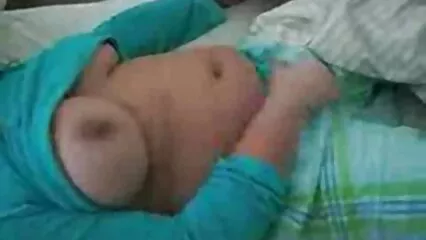 Vili film porno vecchie porche affittuari di giovenche incontrarono una ragazza terribile.