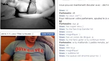 Il massaggiatore calvo Zach non ha potuto resistere film porno gratis vecchie porche a scopare due ragazze.