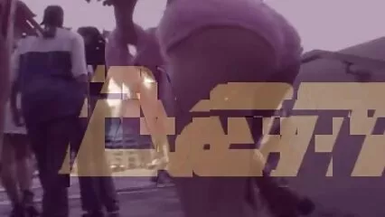 Barare in soggiorno. vecchie porche pelose