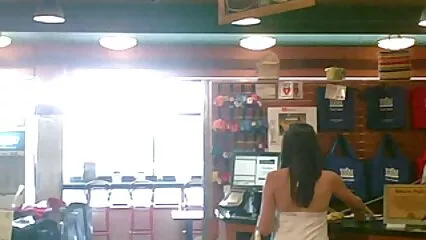 In piedi alla pecorina cazzo