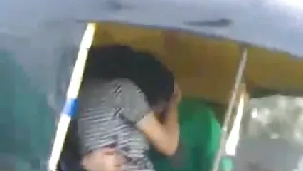 Ti porta nel profondo della donne vecchie porche foresta.