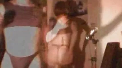 Due lesbiche mature. video porche vecchie