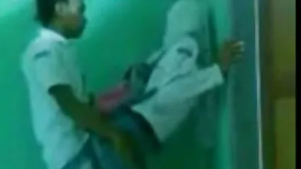 Film porno particolare Sex-Bots - guarda questo film online su vecchie porche scopano Porn.FLV.